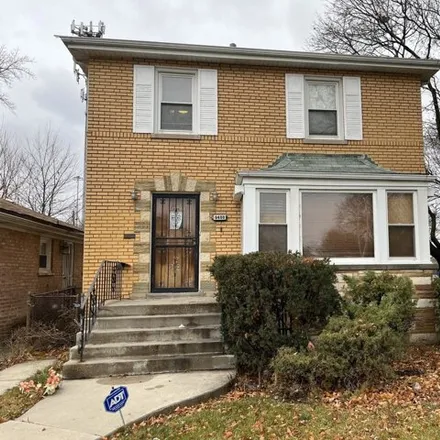 Rent this 3 bed house on 9404 South Wabash Avenue in Chicago, IL 60619