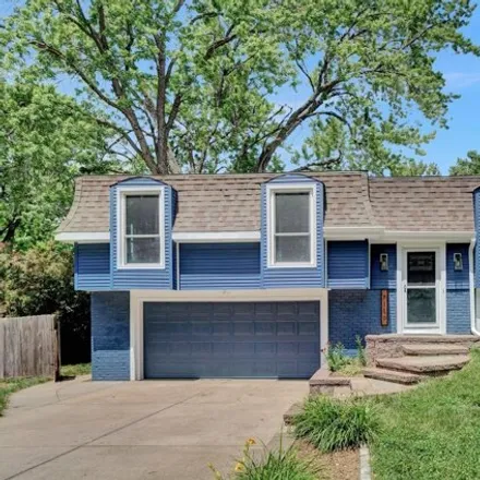 Buy this 3 bed house on 8100 Imperial Circle in Lincoln, NE 68506