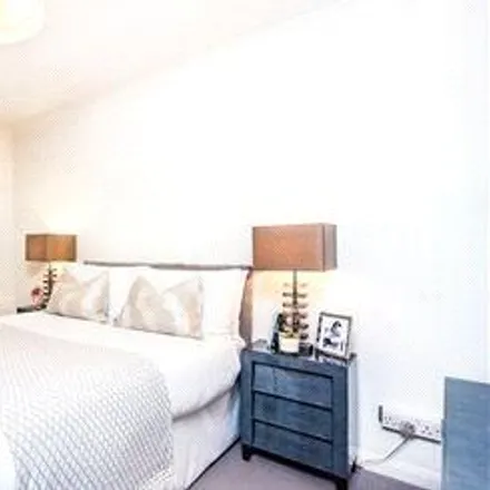 Image 7 - 155-167 Fulham Road, London, SW3 6SN, United Kingdom - Apartment for rent