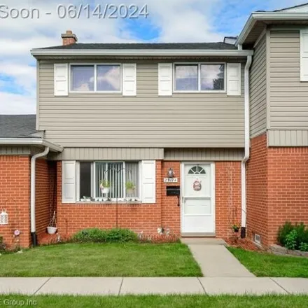 Buy this 3 bed townhouse on 29174 Manchester St in Westland, Michigan