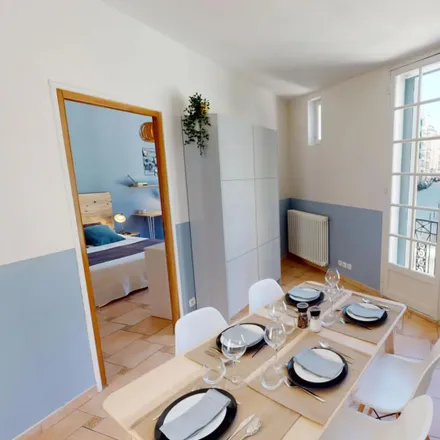 Image 9 - 4 Villa Santos-Dumont, 75015 Paris, France - Room for rent