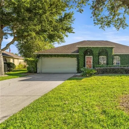 Buy this 4 bed house on 2601 Southeast 46th Avenue in Ocala, FL 34480
