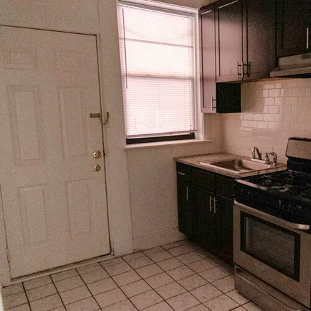 Rent this 1 bed apartment on 1941 W Winnemac Ave