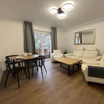 Rent this 3 bed apartment on Starstraße 59 in 22305 Hamburg, Germany
