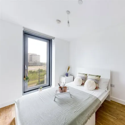 Image 3 - X1 Media City, The Quays, Eccles, M50 3SA, United Kingdom - Apartment for rent