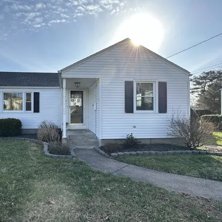 Rent this 3 bed house on 96 Waters View Drive in Wethersfield, CT 06109