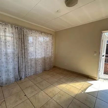 Image 3 - Frederick Street, Pretoria-West, Pretoria, 0030, South Africa - Apartment for rent