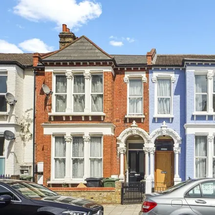 Rent this 3 bed apartment on Edgeley Road in London, SW4 6EX