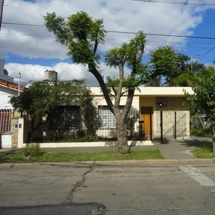 Buy this 3 bed house on Monseñor Miguel De Andrea 601 in Partido de Morón, Haedo
