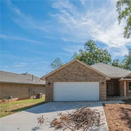 Buy this 4 bed house on 458 Grove Street in Perry, OK 73077