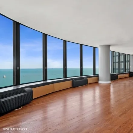 Image 4 - Lake Point Tower, 505 North Lake Shore Drive, Chicago, IL 60611, USA - House for rent