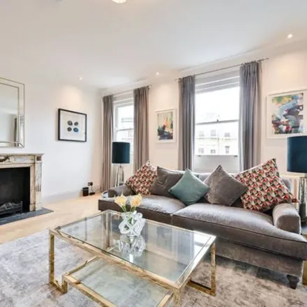 Rent this 3 bed apartment on 16 Thurloe Street in London, SW7 2SX