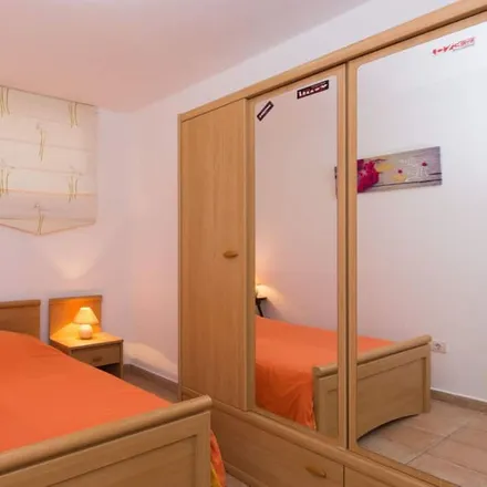 Rent this 3 bed townhouse on Arona in Santa Cruz de Tenerife, Spain