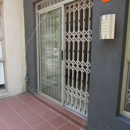 Rent this 1 bed apartment on 25 Kew Road in Richmond, Johannesburg