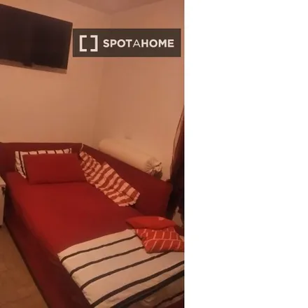 Rent this 2 bed room on Via Calamosco 7 in 40127 Bologna BO, Italy