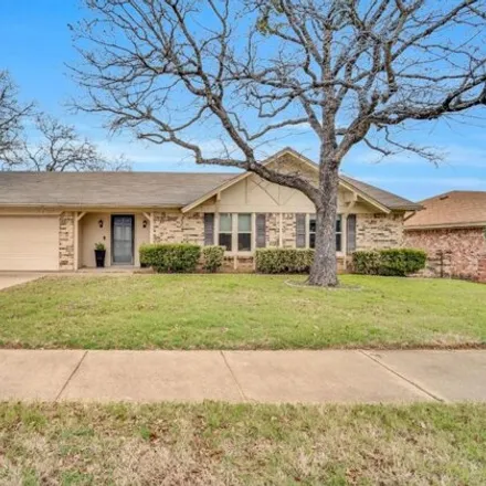 Rent this 3 bed house on 607 Steeplechase Drive in Bedford, TX 76021