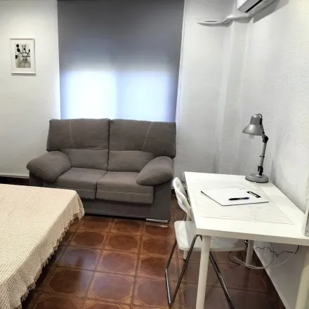 Rent this studio room on 098 Sants Just i Pastor in Carrer dels Sants Just i Pastor, 46021 Valencia