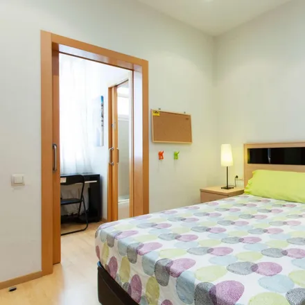 Rent this 2 bed apartment on Carrer de Calàbria in 120, 08001 Barcelona