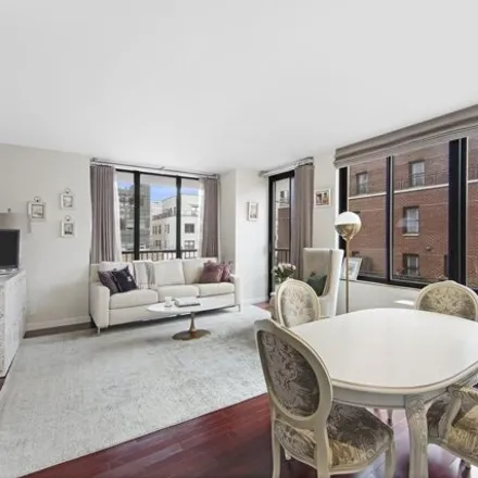 Image 5 - 304 East 65th Street, New York, NY 10065, USA - Condo for sale