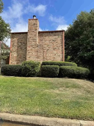 Buy this 2 bed house on 631 Baylor Dr in Longview, Texas