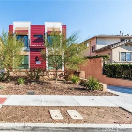 Rent this 1 bed townhouse on 208 Loraine Street in North Glendale, Glendale