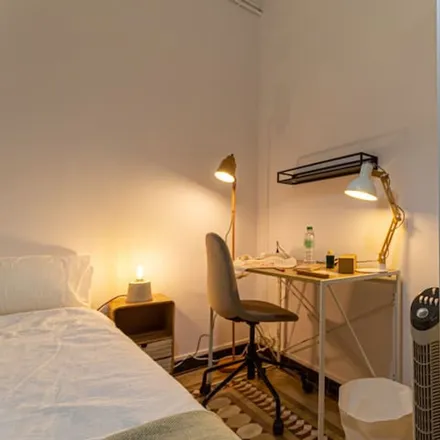 Rent this 1 bed room on Restaurant Embattled in Carrer de Mallorca, 304