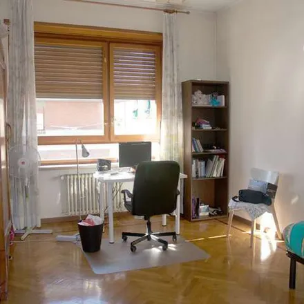 Image 3 - Via Goffredo Casalis 1h, 10143 Turin TO, Italy - Apartment for rent