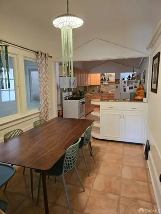 Image 3 - 349 14th Ave, San Francisco, California, 94118 - House for sale