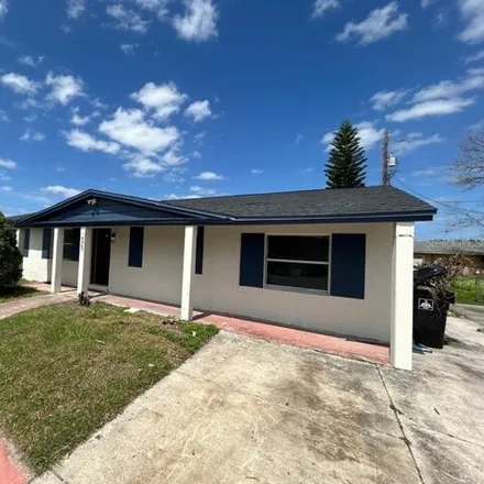 Buy this 4 bed house on 1927 Willie Mays Parkway in Orlando, FL 32811