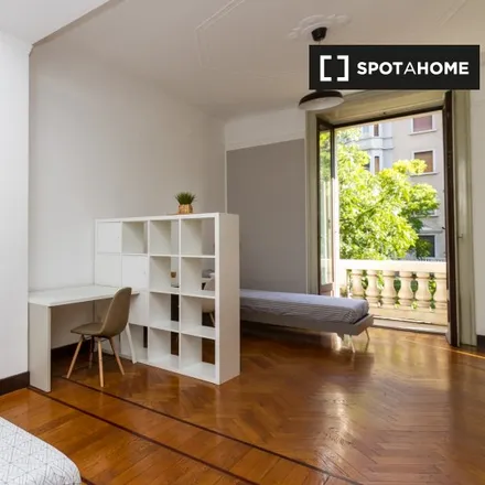 Image 1 - Viale Regina Giovanna, 37, 20129 Milan MI, Italy - Room for rent