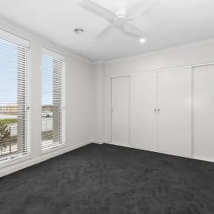 Image 6 - Topaz Street, Alfredton VIC 3350, Australia - Apartment for rent