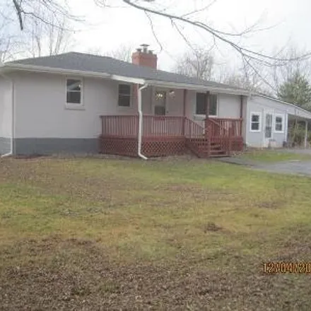 Buy this 2 bed house on 1488 Polk Hollow Road in Ross County, OH 45601