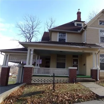 Buy this 5 bed house on East Heidel Avenue in Carrollton, MO 64633