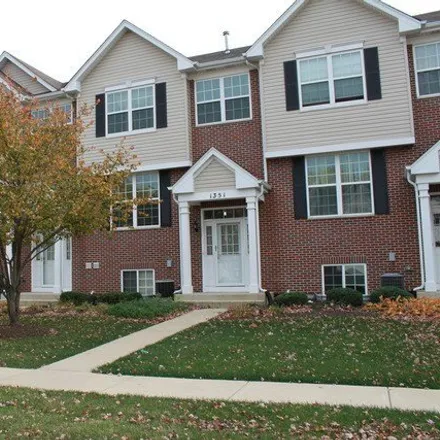 Rent this 3 bed townhouse on West Alder Creek Drive in Romeoville, IL 60446