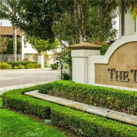 Rent this 4 bed house on Seahaven Drive in La Bolsa, Huntington Beach