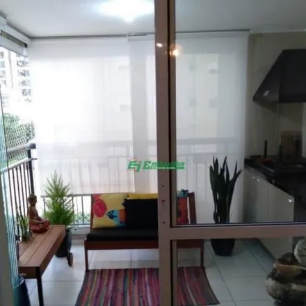Buy this 1 bed apartment on Avenida Bartolomeu de Carlos in Picanço, Guarulhos - SP