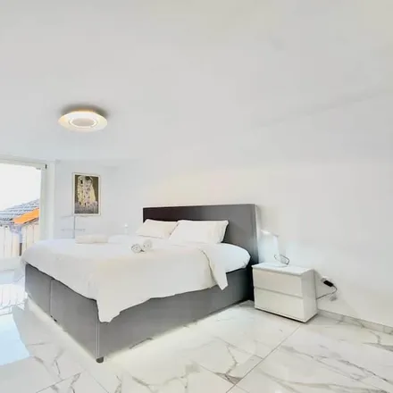 Rent this 2 bed apartment on Ronco sopra Ascona in Chiesa, Via Ronco