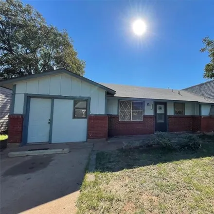 Image 1 - 2341 Westwood Drive, Abilene, TX 79603, USA - House for rent