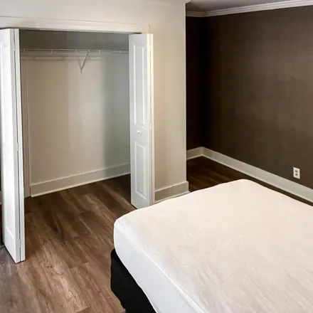 Rent this 4 bed room on Nashville-Davidson