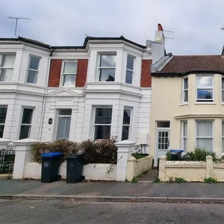 Rent this 4 bed townhouse on St Mary's Catholic Primary School in Cobden Road, Worthing