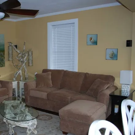 Image 6 - Folly Beach, SC, 29439 - Apartment for rent