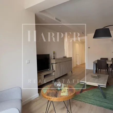 Image 1 - Carrer de Provença, 198, 08001 Barcelona, Spain - Apartment for rent