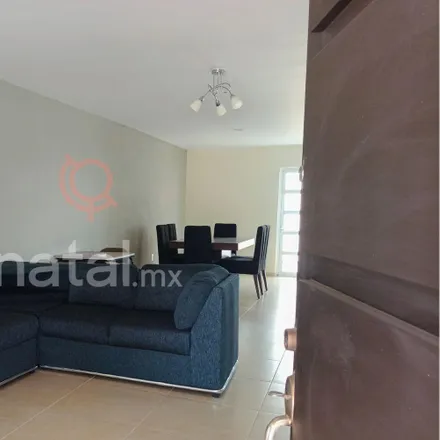 Image 2 - Calle Cometa Oriente 225, De La Luz, 47425 Lagos de Moreno, JAL, Mexico - House for sale