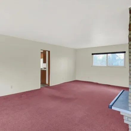 Image 7 - 7535 Honnen Drive North, Fairwood Hills, Indianapolis, IN 46256, USA - House for sale