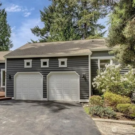 Buy this 3 bed house on 425 210th Avenue Northeast in Sammamish, WA 98074