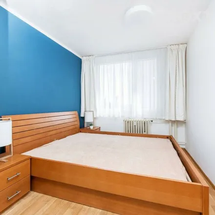 Image 2 - Zenklova, 180 48 Prague, Czechia - Apartment for rent