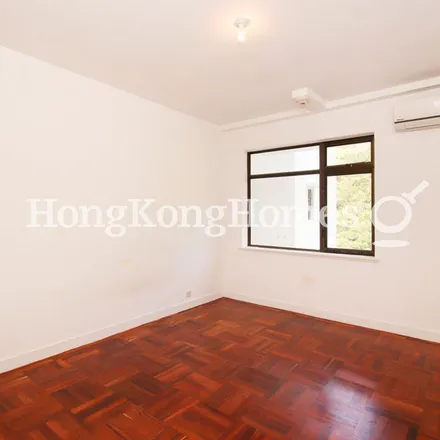 Image 8 - China, Hong Kong, Hong Kong Island, Repulse Bay, Repulse Bay Road, Ferrari / Maserati Showroom - Apartment for rent