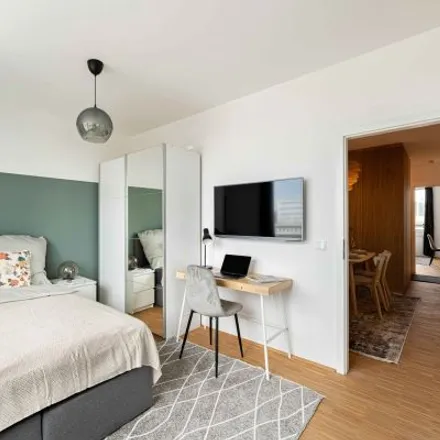 Rent this 4 bed room on MUC Apotheke in Tübinger Straße 3, 80686 Munich