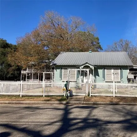 Image 2 - 416 West Milam Street, Livingston, TX 77351, USA - House for sale