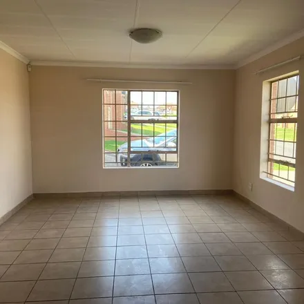 Image 7 - Hamerkop Street, Thatchfield, Gauteng, 0173, South Africa - Apartment for rent